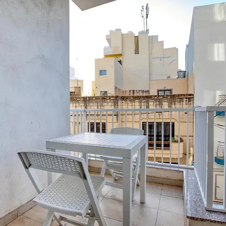 Brand New, Centrally Located In By Sf Homes Apartment *