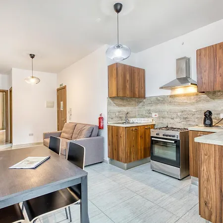 Brand New, Centrally Located In By Sf Homes Apartment
