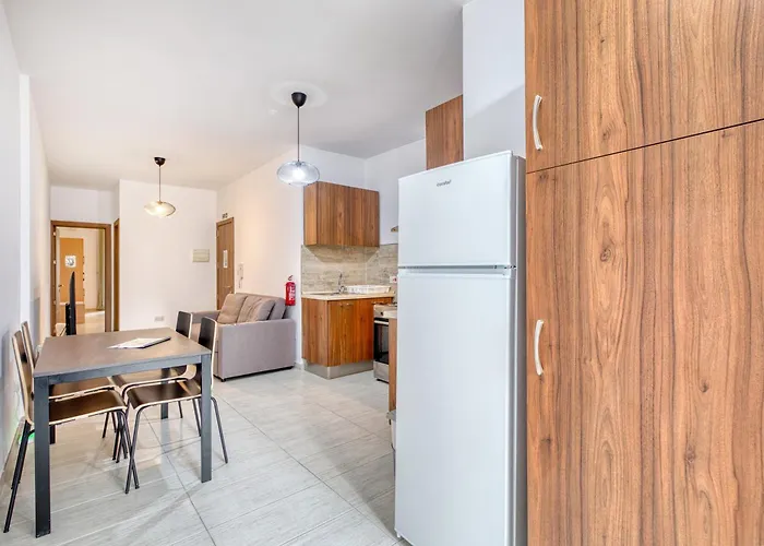 Brand New, Centrally Located In By Sf Homes * San Ġwann