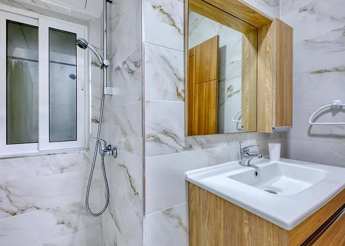 Brand New, Centrally Located In By Sf Homes San Ġwann